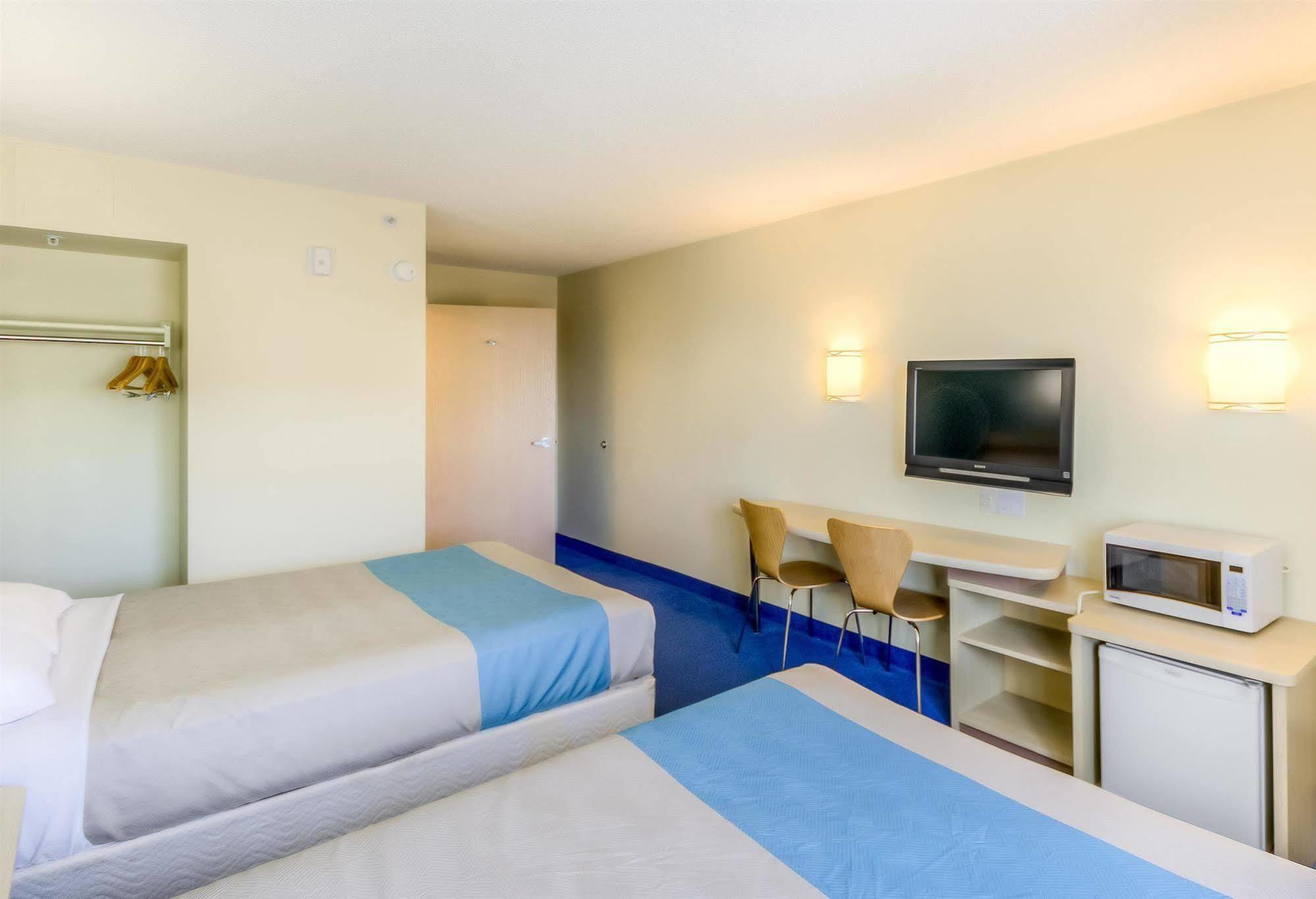 Motel 6-Estevan, Sk מראה חיצוני תמונה
