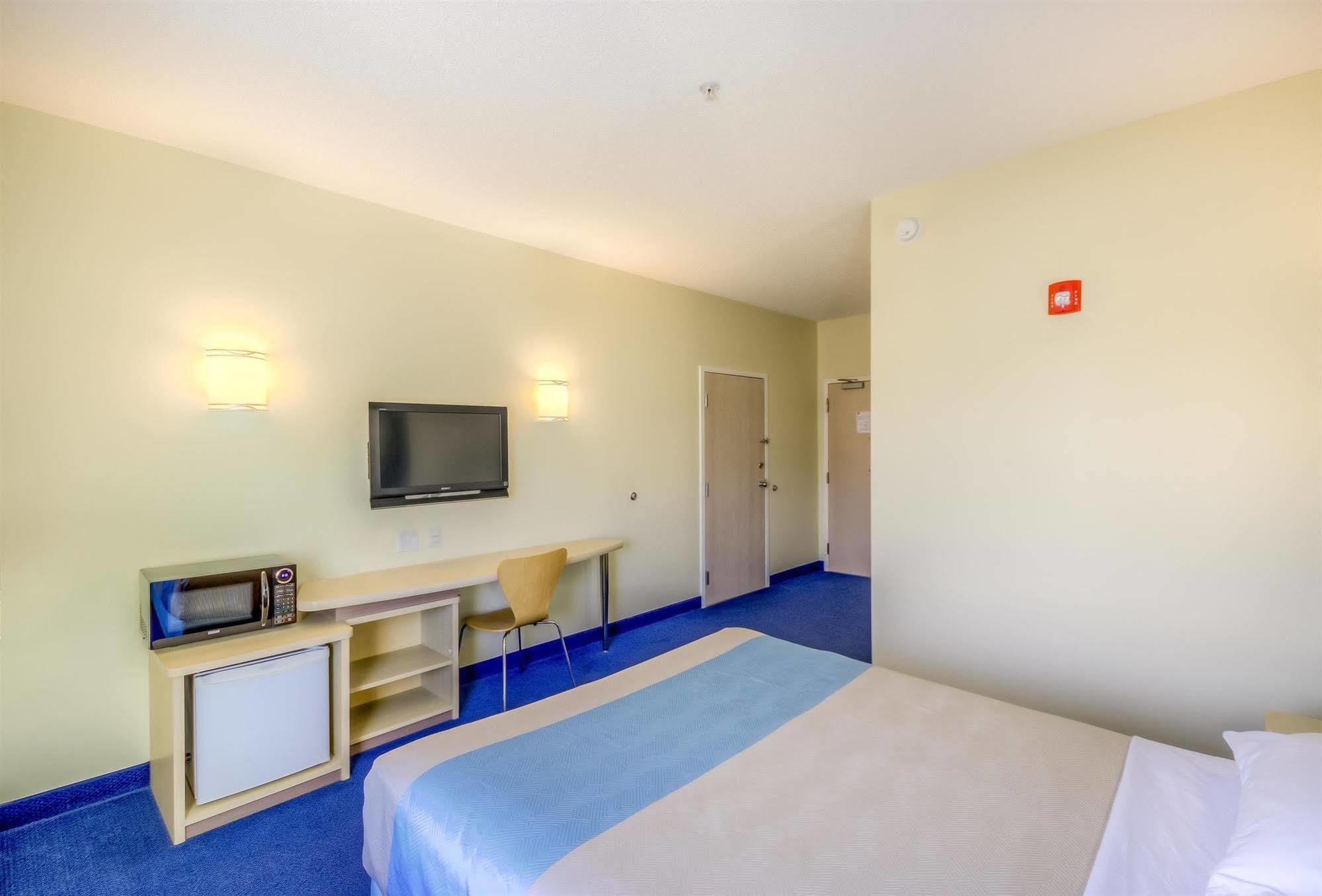 Motel 6-Estevan, Sk מראה חיצוני תמונה
